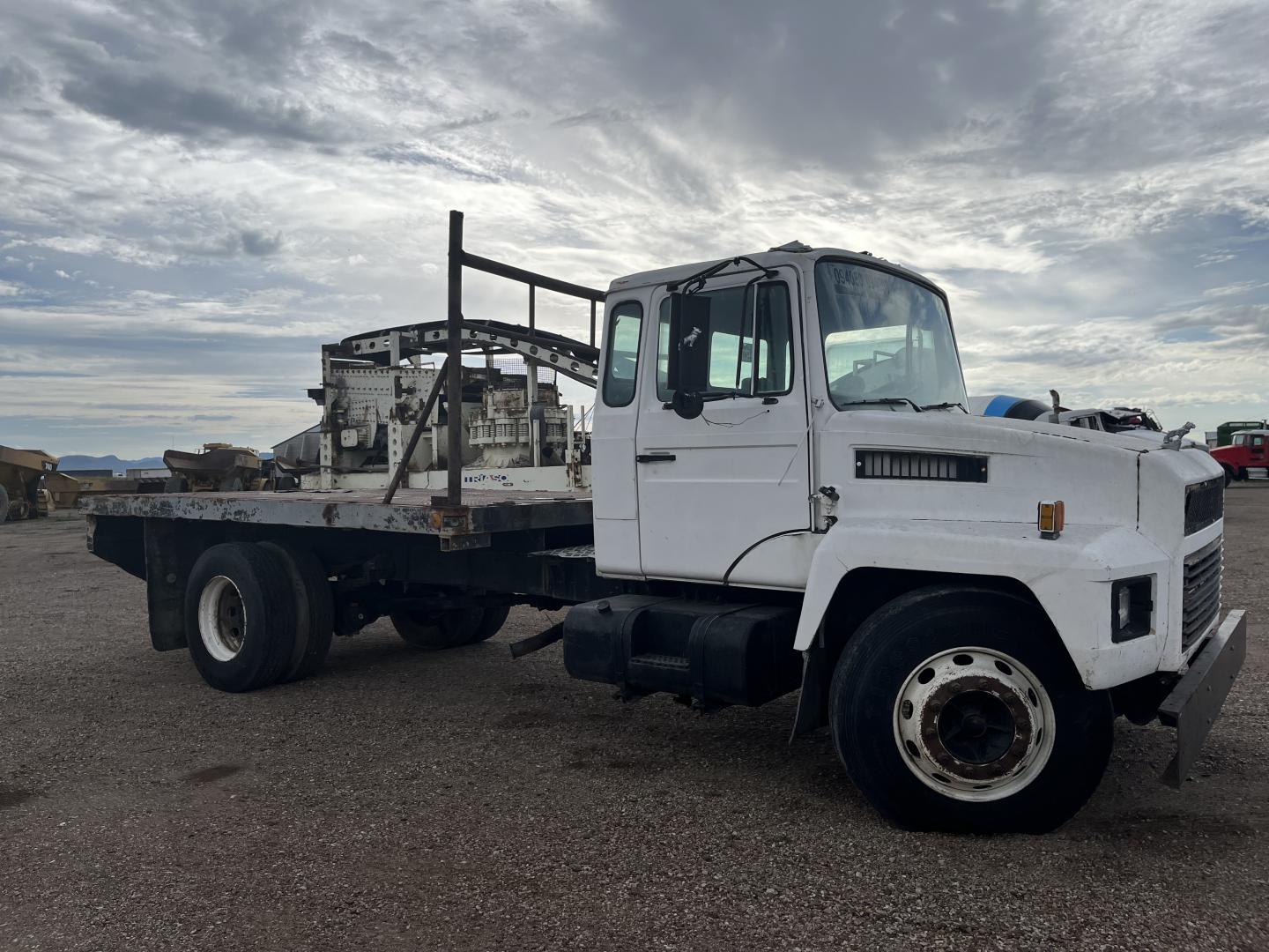 CAMION MACK CS200P